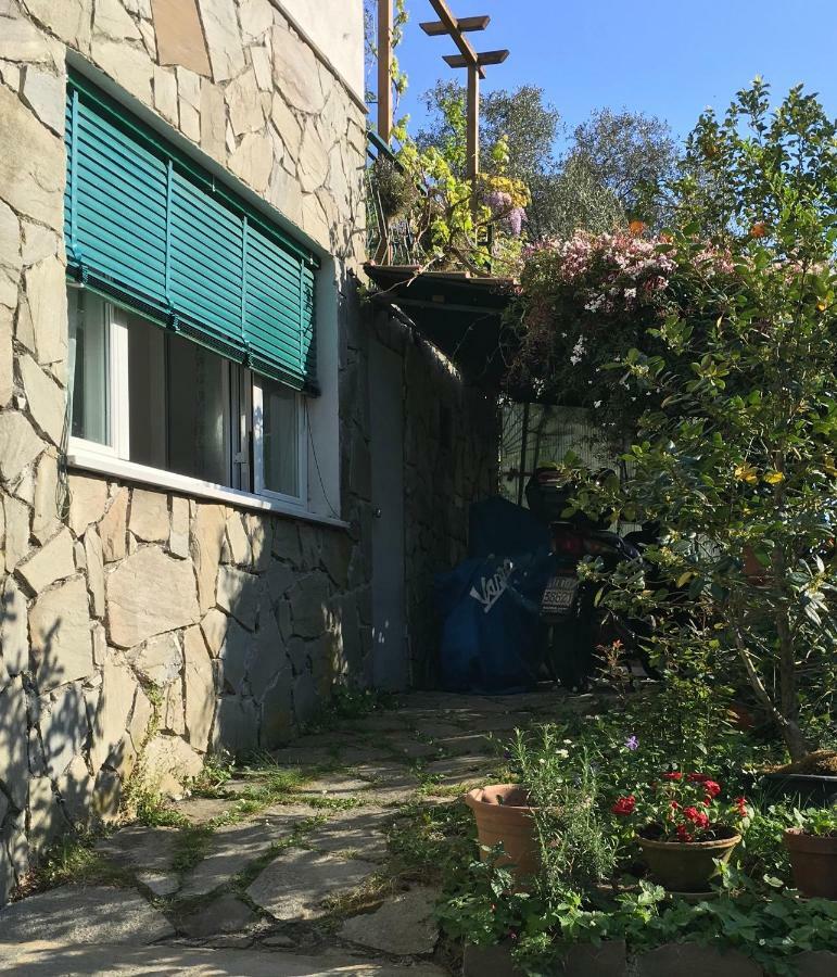Il Nido Della Rondine Bed and Breakfast Leivi Εξωτερικό φωτογραφία